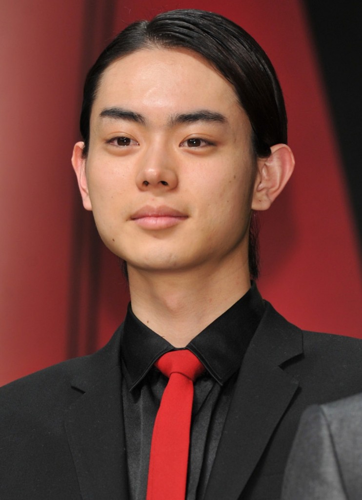菅田将暉と二階堂ふみキスシーンが話題！鬼ちゃんの姿が別人！ | 芸能レジスタンス
